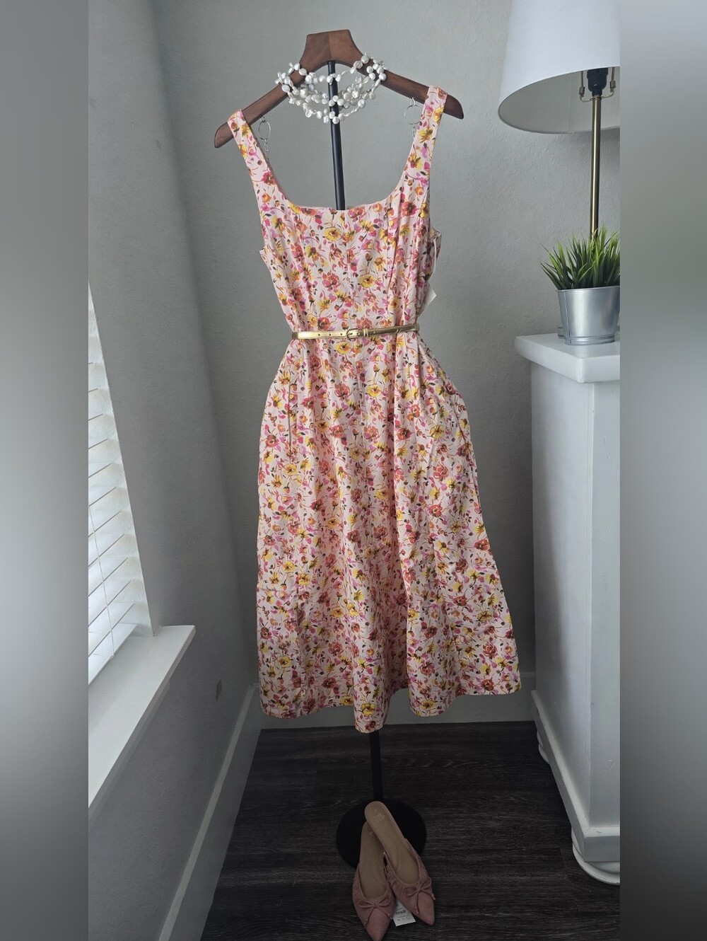 Free Assembly Tickled Pink Floral Dress XS (0-2) NWT WITH POCKETS 🌸 100% Cotton